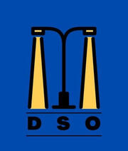 The Logo for Davis Street Outreach. A streetlight with two lamps shines beams of light onto the acronym DSO.